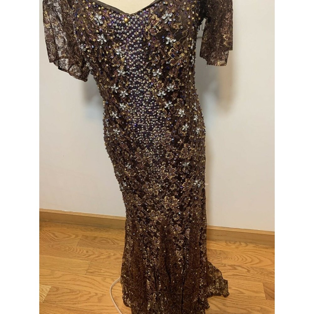 Princess Haute Couture Size 18 Gown Dress Beaded - Picture 5 of 10